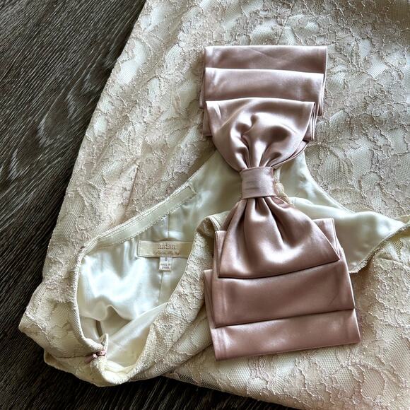 Aidan‎ by Aidan Mattox Blush Ivory One-Shoulder Lace Cocktail Dress & Bow Size 8 - Picture 4 of 11